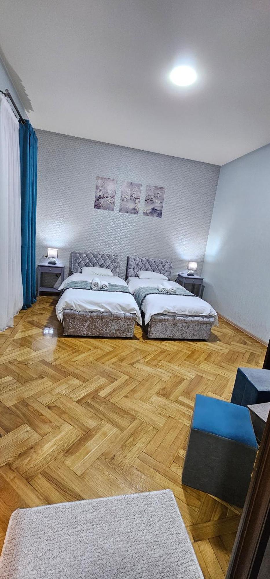 Memory Basket Hotel Kutaisi Exterior photo