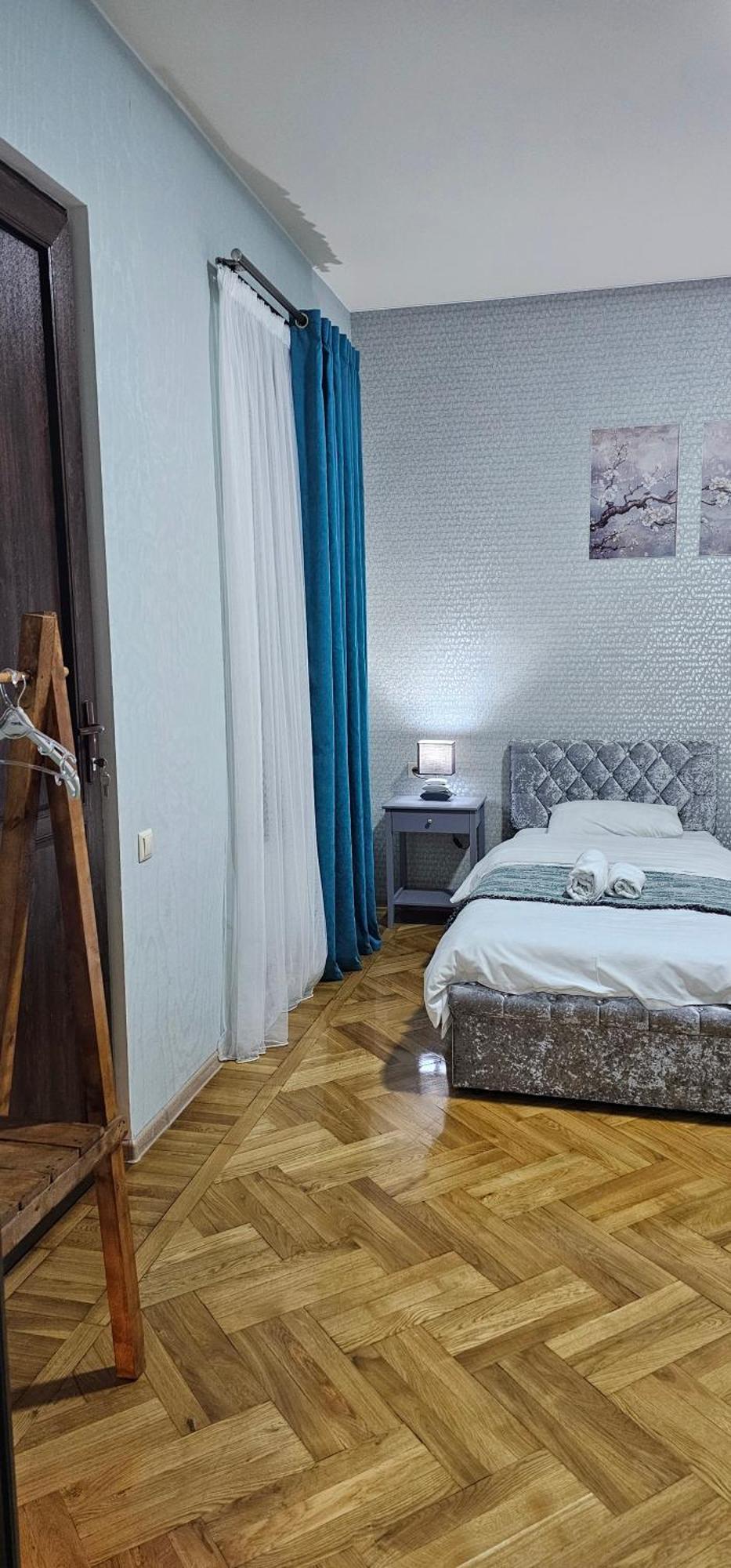 Memory Basket Hotel Kutaisi Exterior photo
