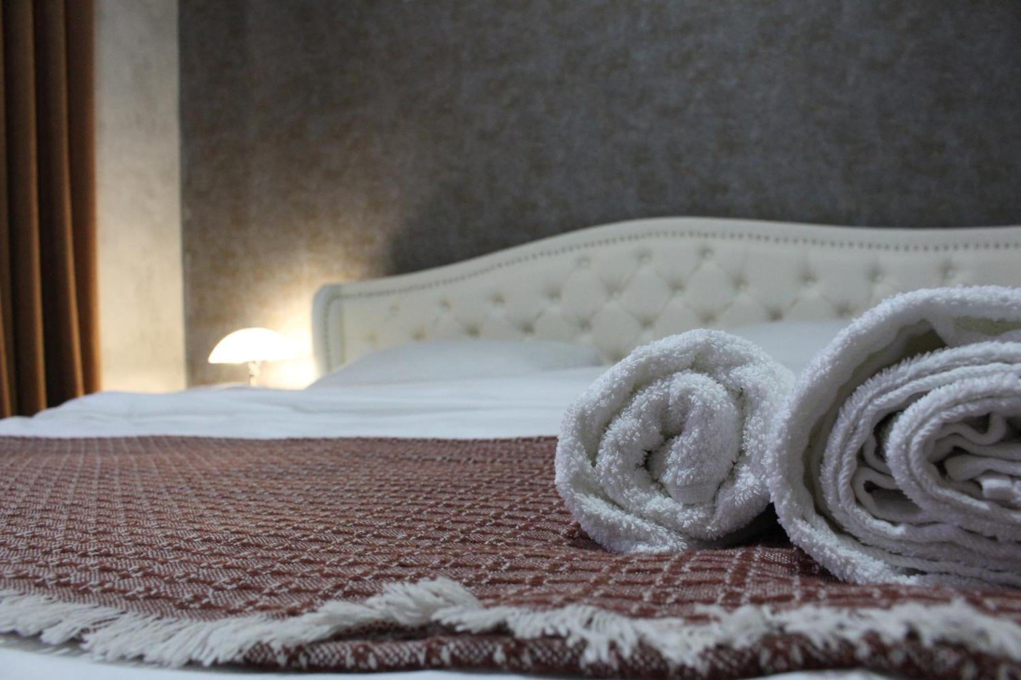 Memory Basket Hotel Kutaisi Exterior photo